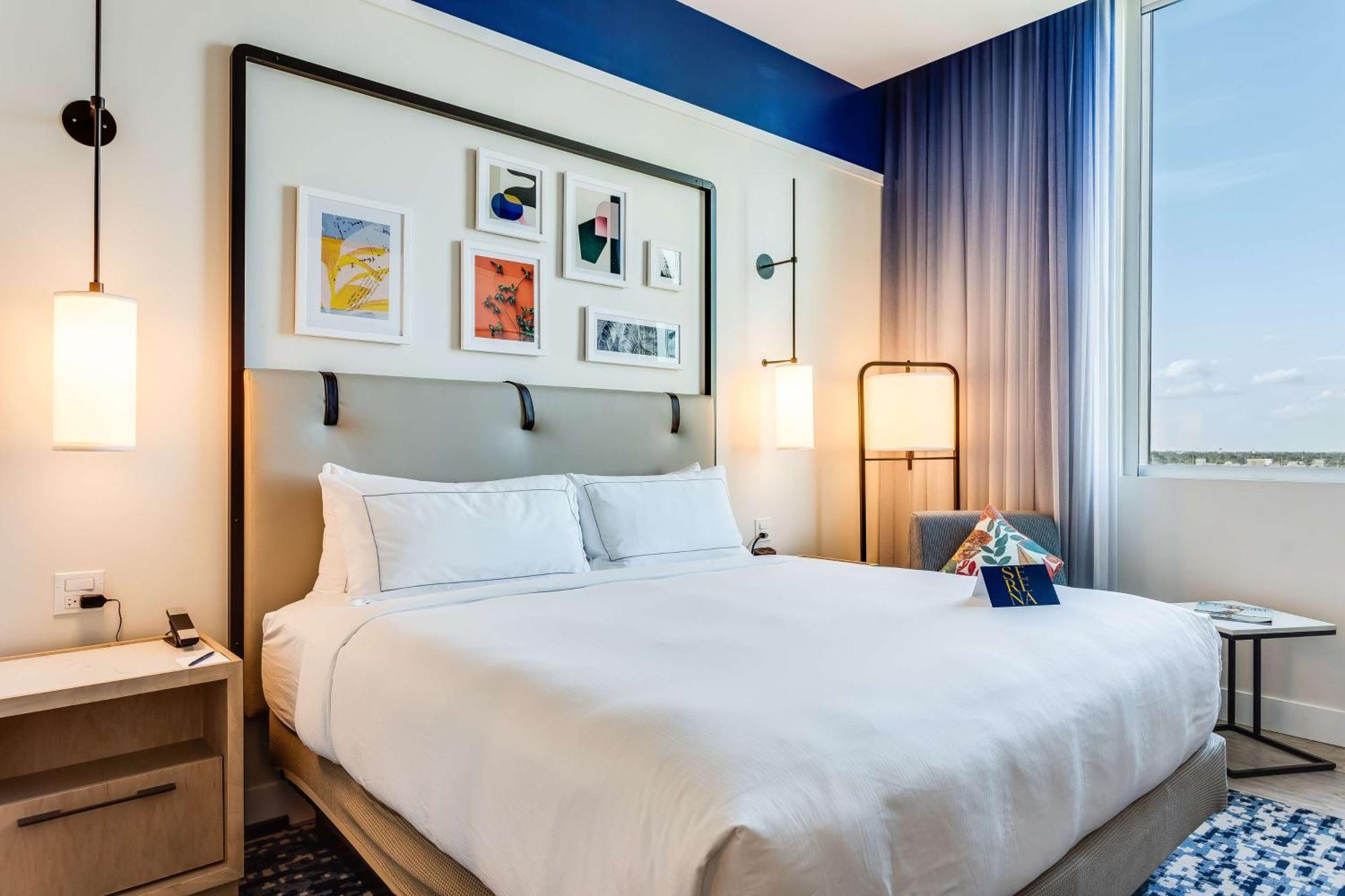 Serena Hotel Aventura Miami, Tapestry Collection By Hilton Exterior photo