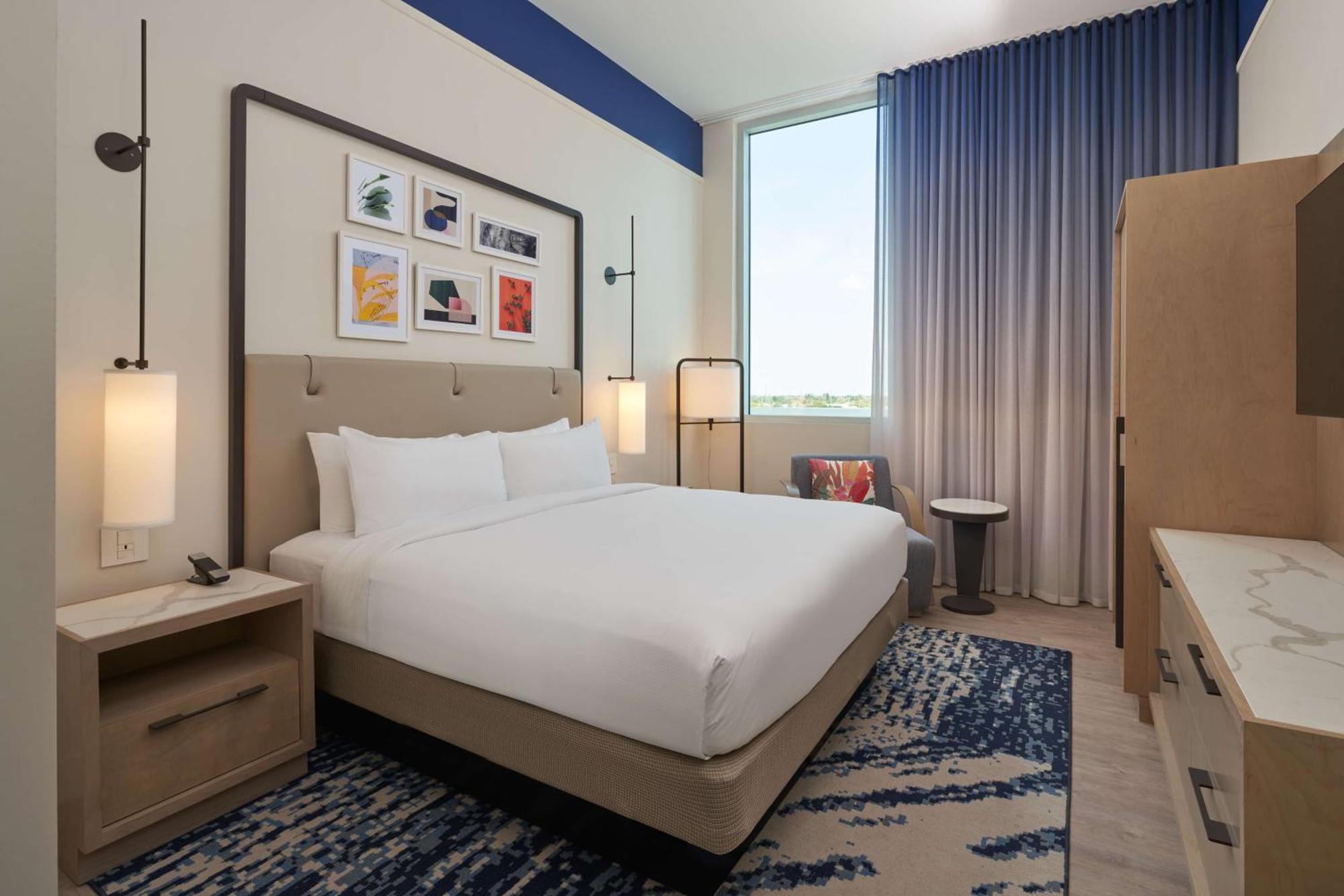 Serena Hotel Aventura Miami, Tapestry Collection By Hilton Exterior photo
